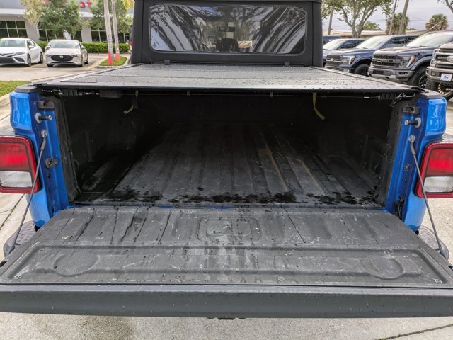 Used 2022 Jeep Gladiator Mojave image 13