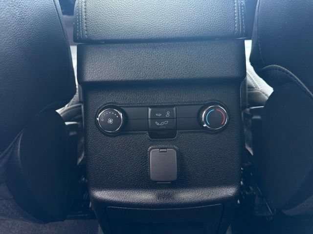 Certified 2018 Ford Explorer XLT w/ Equipment Group 202A AWD/4WD image 15