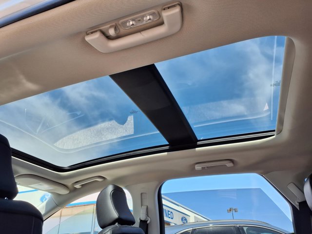 Certified 2024 Ford Edge Titanium w/ Equipment Group 301A AWD/4WD image 3
