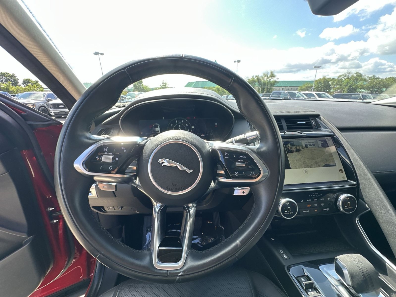 Used 2022 Jaguar E-PACE SE AWD/4WD image 24