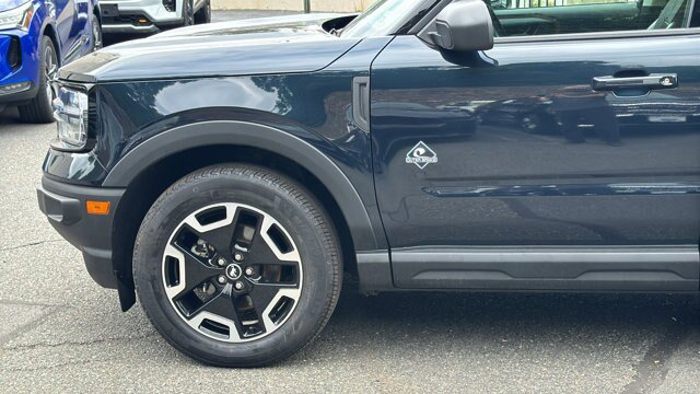 Certified 2023 Ford Bronco Sport Outer Banks w/ Tech Package AWD/4WD image 13