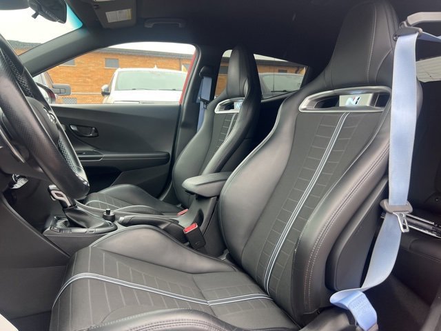 Used 2021 Hyundai Veloster N image 20
