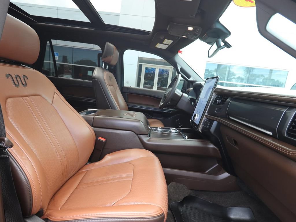 Certified 2024 Ford Expedition Max King Ranch AWD/4WD image 17