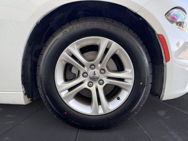 Used 2021 Dodge Charger SXT w/ Leather Interior Group RWD image 14