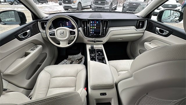 Used 2023 Volvo XC60 B5 Plus w/ Climate Package image 13