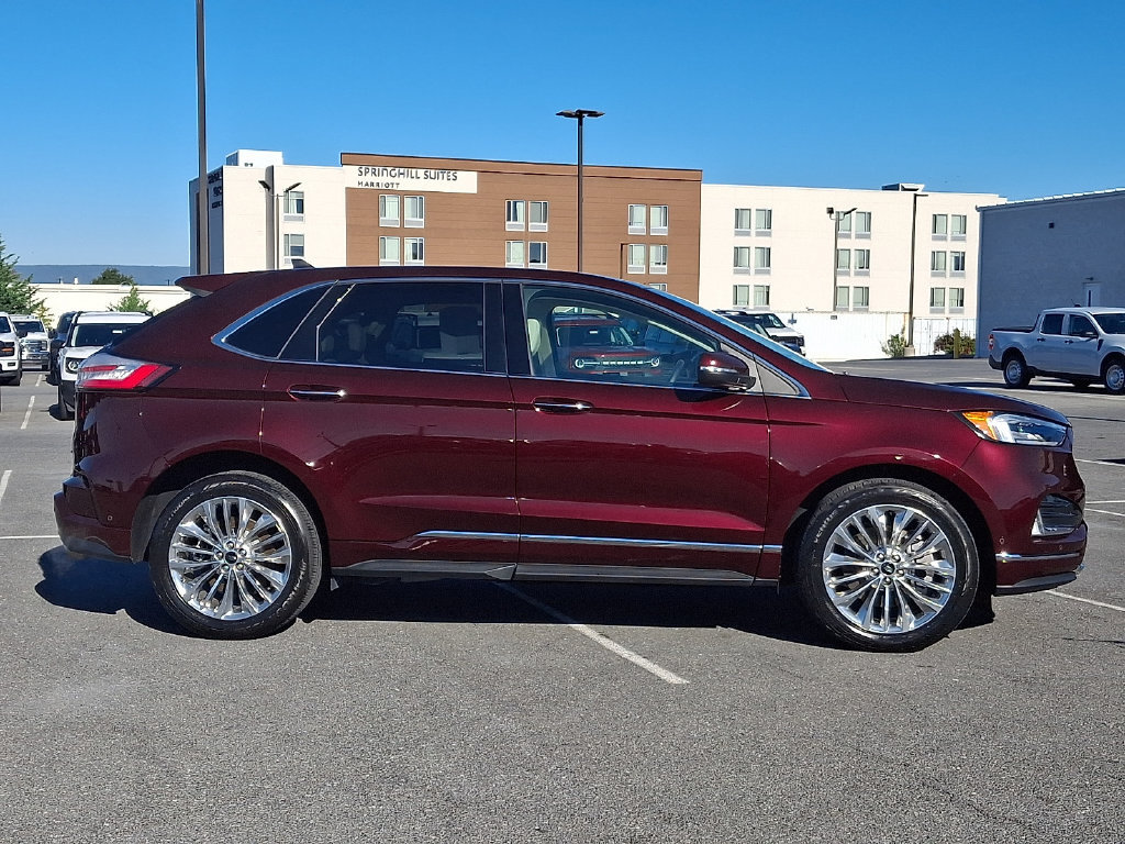 Certified 2024 Ford Edge Titanium w/ Titanium Elite Package AWD/4WD image 7