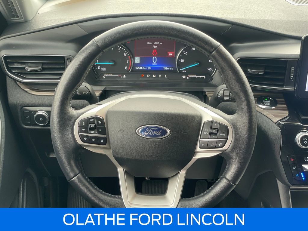 Certified 2021 Ford Explorer Limited w/ Equipment Group 301A image 25