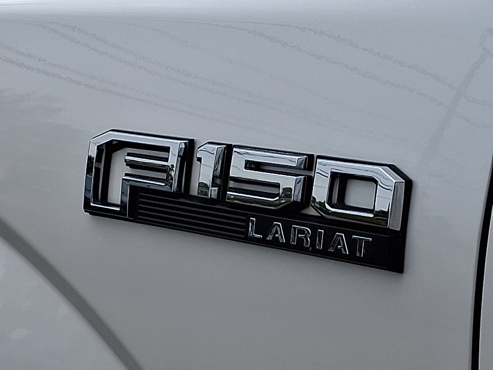 Certified 2019 Ford F150 Lariat w/ Equipment Group 502A Luxury AWD/4WD image 30