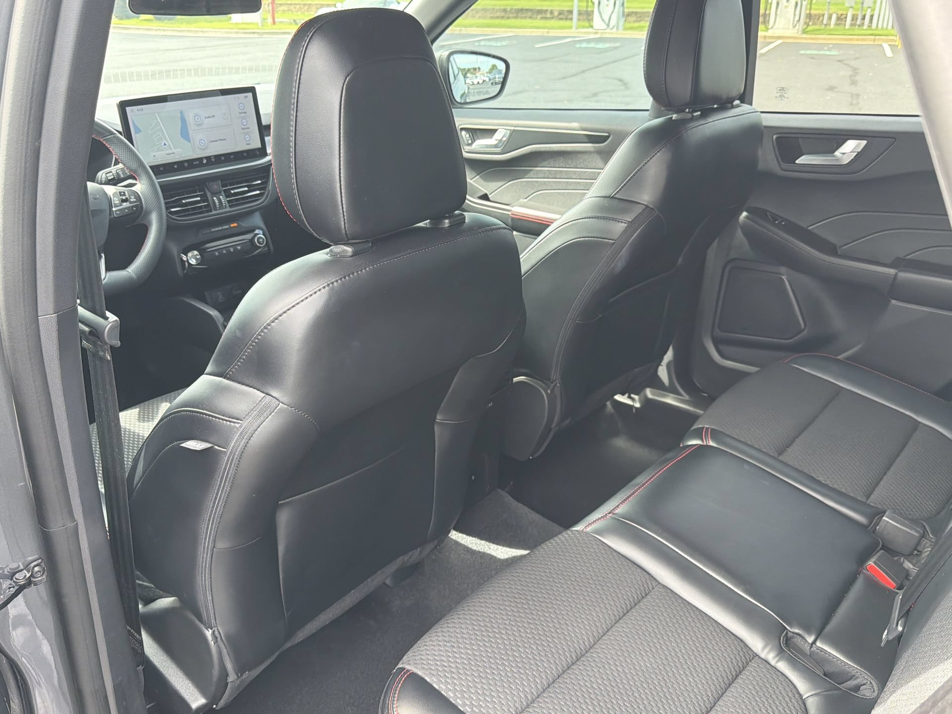 Certified 2023 Ford Escape ST-Line w/ Tech Pack #1 FWD image 29