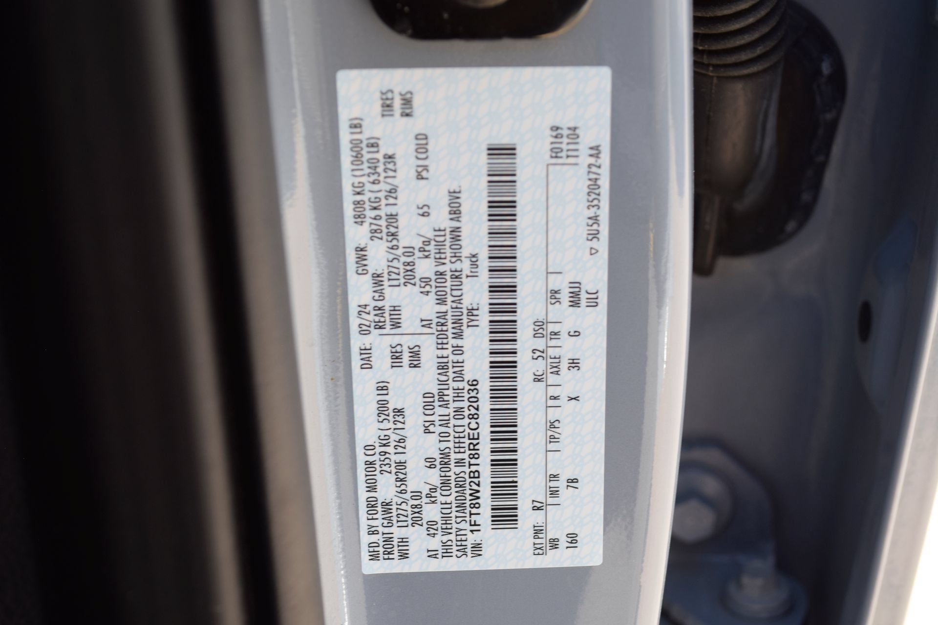 Certified 2024 Ford F250 Platinum w/ FX4 Off-Road Package AWD/4WD image 24