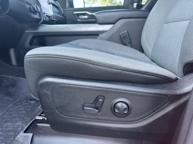 Used 2023 RAM 1500 Big Horn RWD image 13