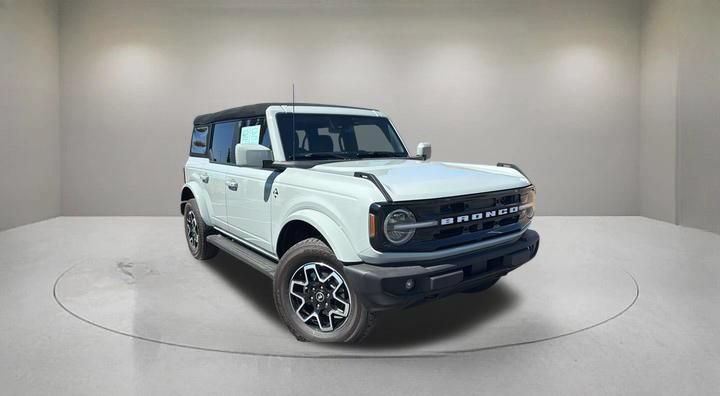 Certified 2023 Ford Bronco Outer Banks AWD/4WD video 1