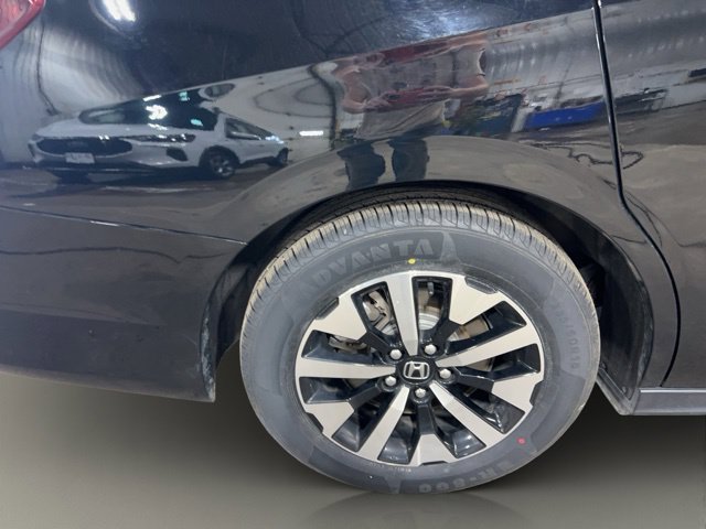 Used 2025 Honda Odyssey EX-L image 16
