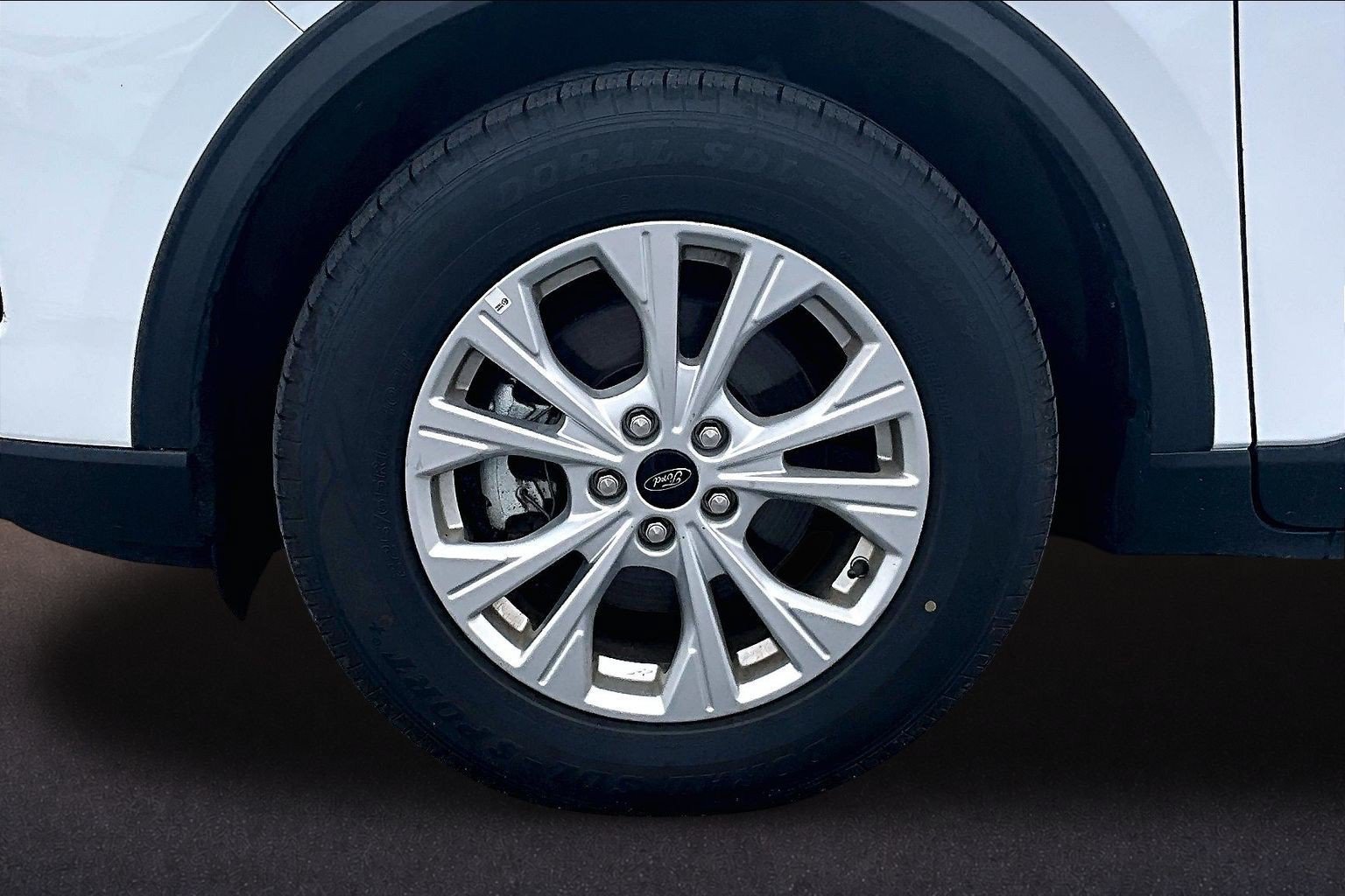 Certified 2024 Ford Escape Active AWD/4WD image 9