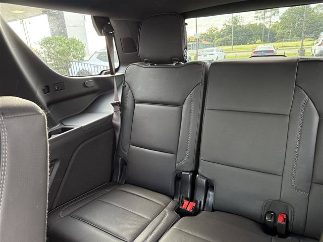 Used 2023 GMC Yukon Denali RWD image 6