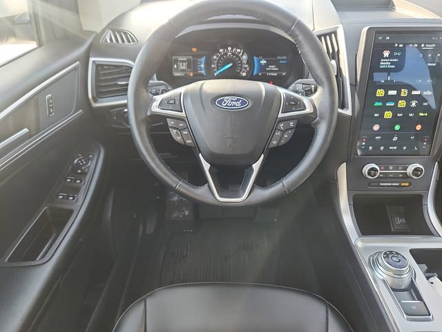 Certified 2022 Ford Edge SEL w/ Convenience Package AWD/4WD image 9