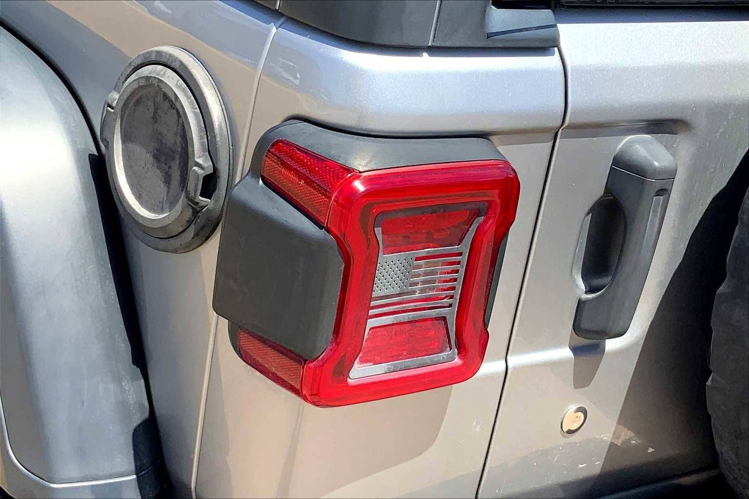 Used 2018 Jeep Wrangler Unlimited Rubicon image 28