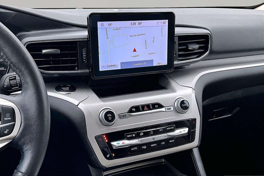 Certified 2023 Ford Explorer XLT w/ Equipment Group 202A image 6