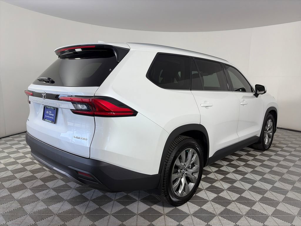 Used 2024 Toyota Grand Highlander AWD image 7