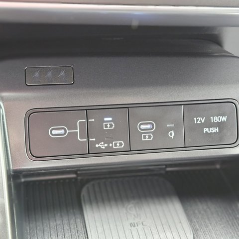 Used 2025 Hyundai Kona SEL image 19