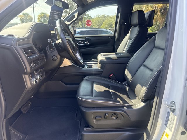 Used 2022 GMC Yukon SLT w/ SLT Luxury Package RWD image 18
