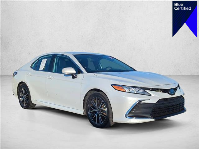 Used 2023 Toyota Camry XLE image 1