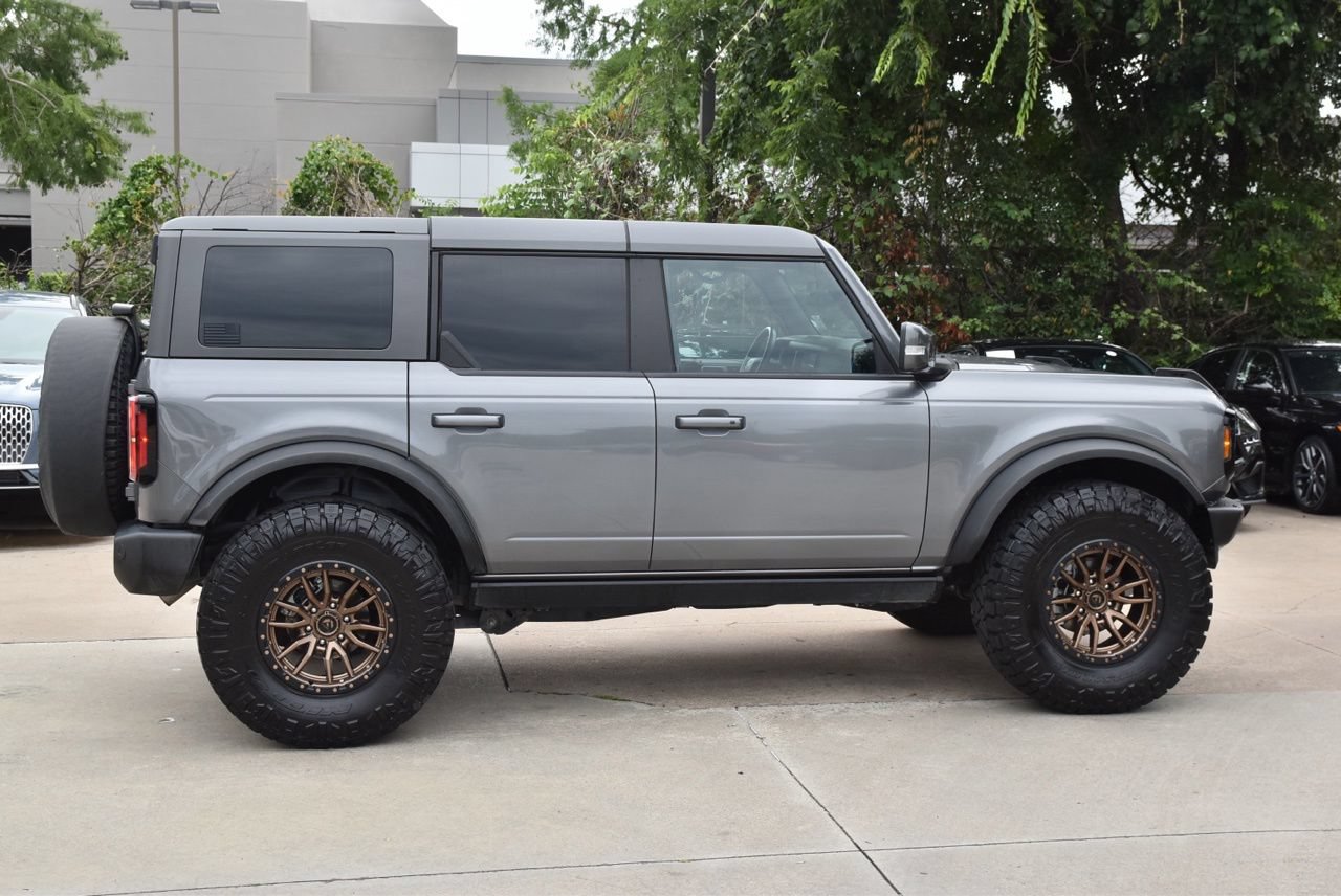 Certified 2023 Ford Bronco Outer Banks w/ Sasquatch Package AWD/4WD image 6