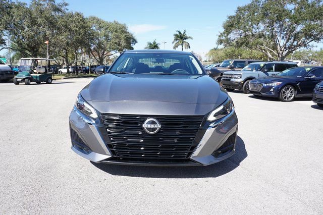 Used 2025 Nissan Altima 2.5 SV image 6