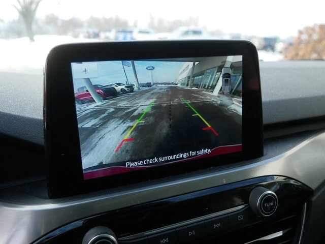 Certified 2022 Ford Escape Titanium w/ Class II Trailer Tow Package image 28