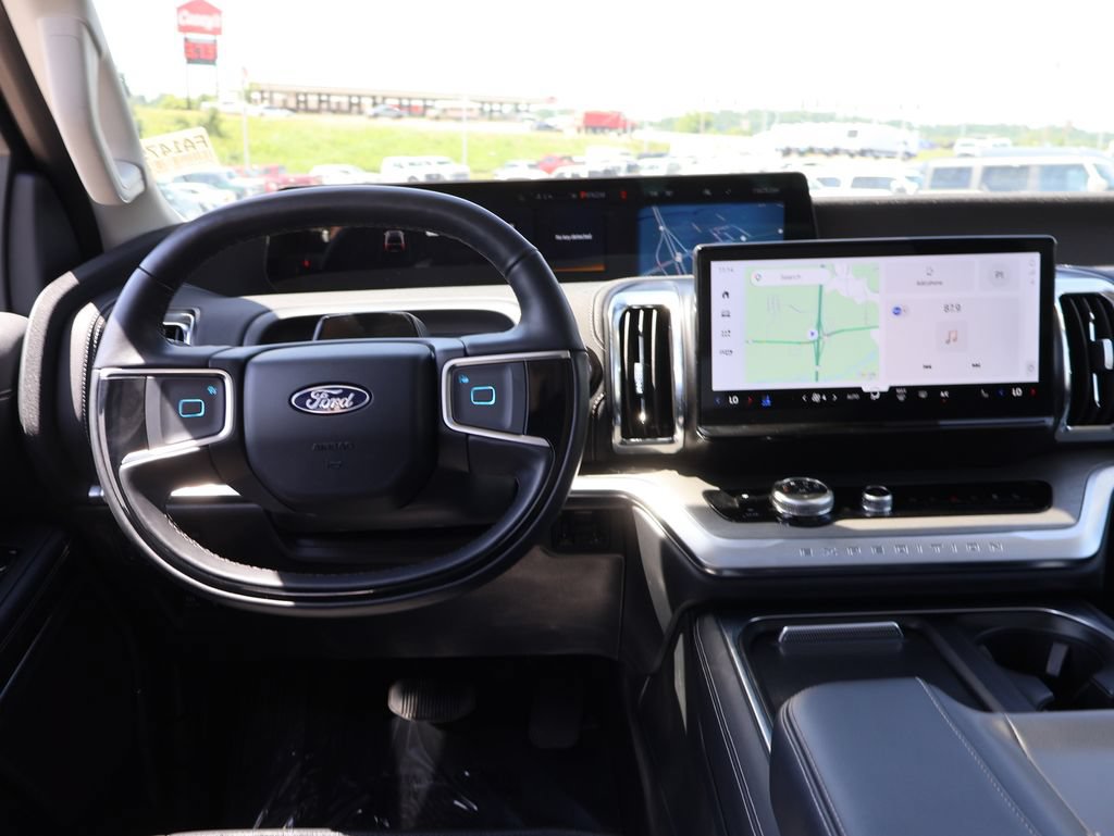 Certified 2025 Ford Expedition Max Platinum AWD/4WD image 21