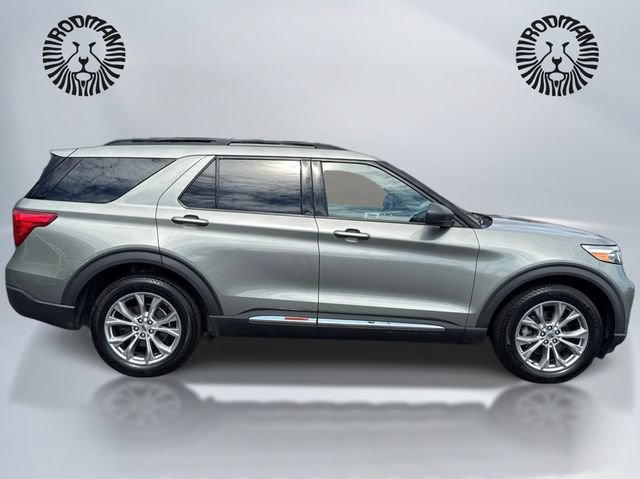 Certified 2020 Ford Explorer XLT w/ Equipment Group 202A AWD/4WD image 5