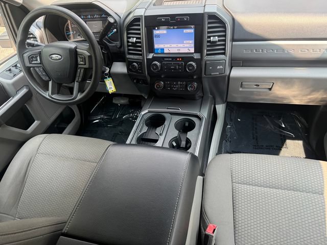 Certified 2019 Ford F250 XLT w/ XLT Premium Package AWD/4WD image 36