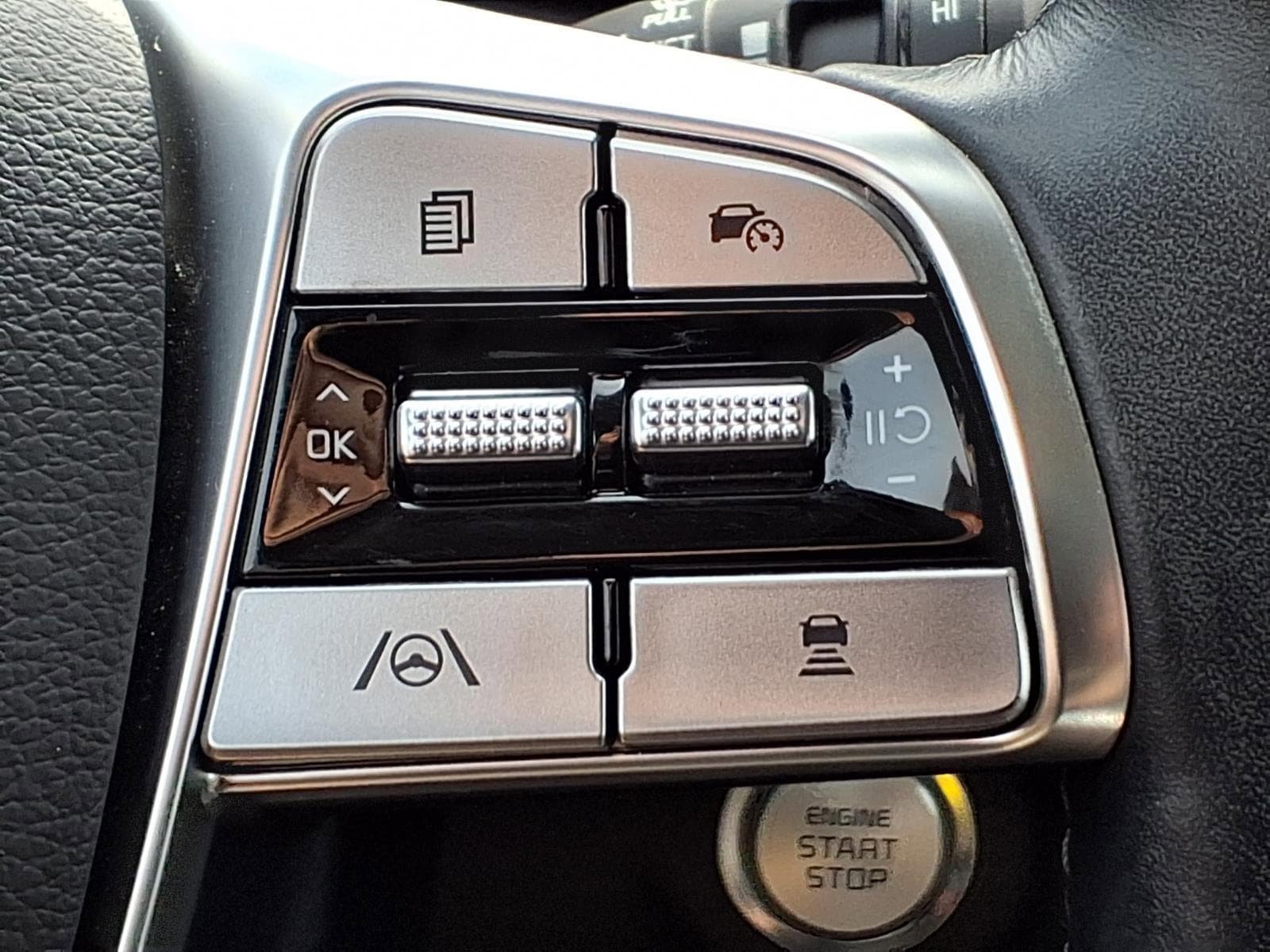 Used 2024 Kia Telluride EX AWD/4WD image 24