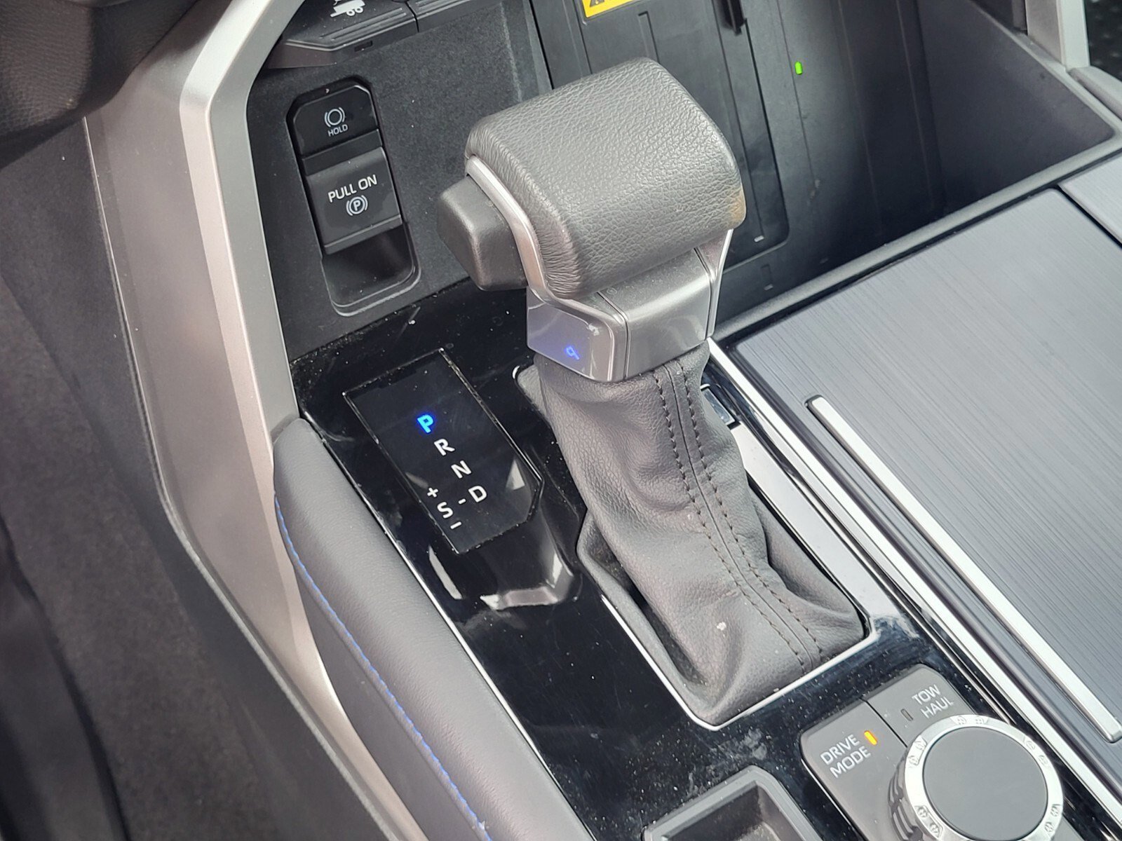 Used 2023 Toyota Tundra Platinum image 25