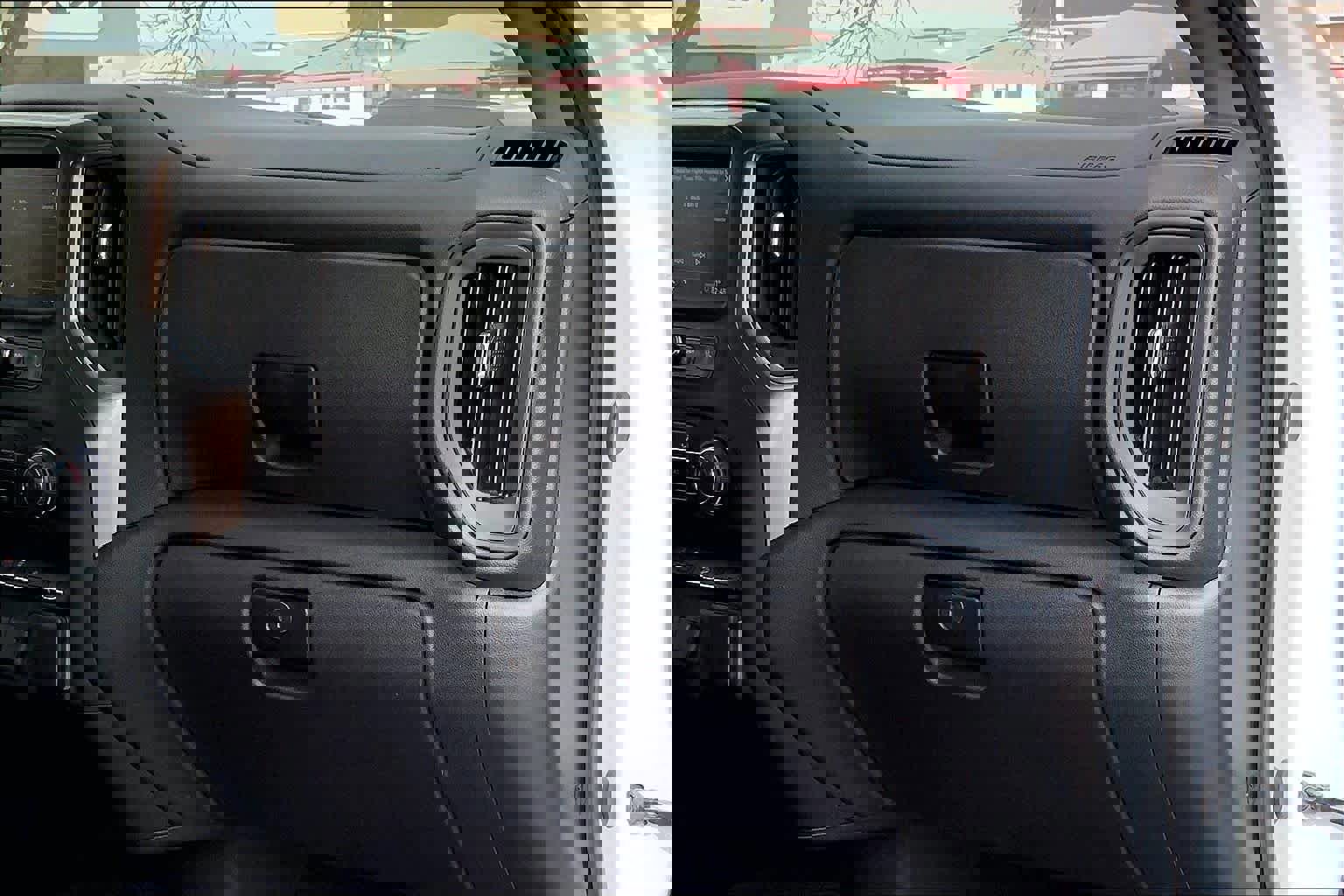 Used 2024 Chevrolet Silverado 1500 Custom Trail Boss image 18