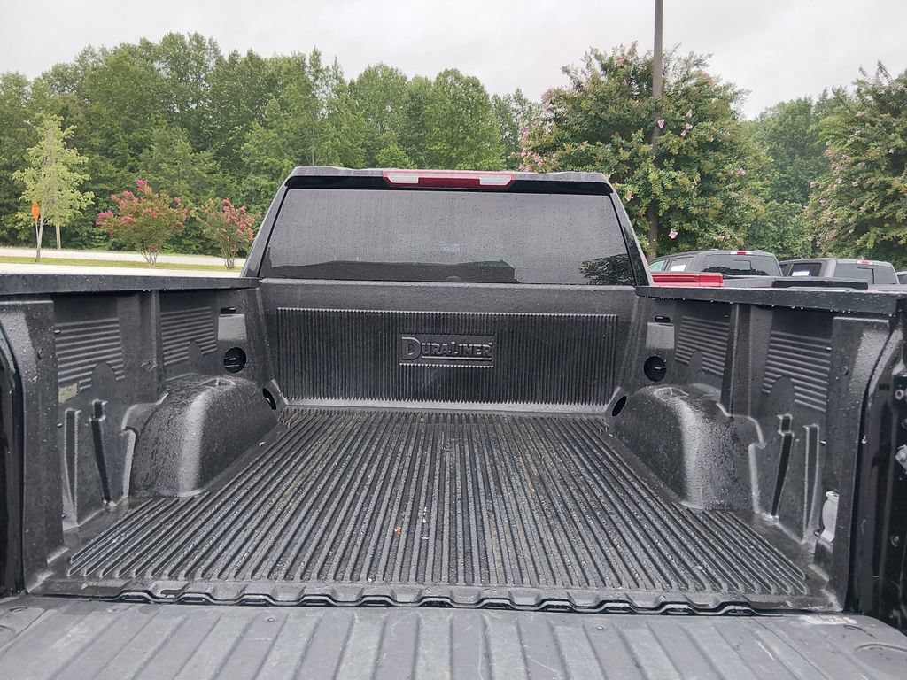 Used 2025 GMC Sierra 1500 SLT AWD/4WD image 15