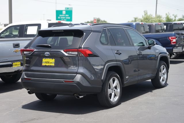 Used 2021 Toyota RAV4 XLE Premium AWD/4WD image 6
