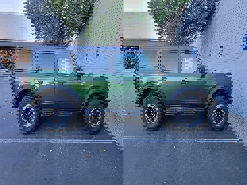 Certified 2023 Ford Bronco Badlands image 8