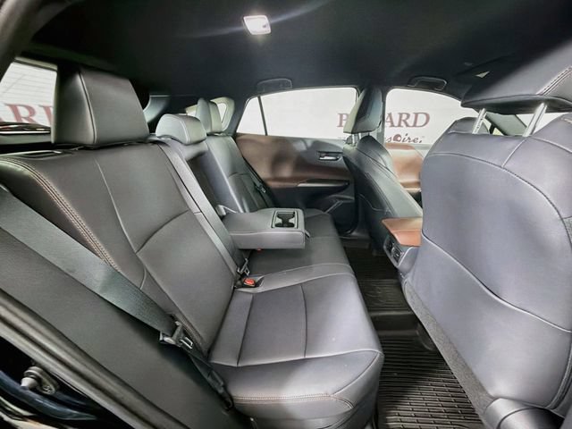 Used 2024 Toyota Venza XLE AWD/4WD image 31