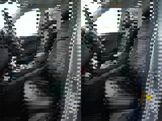 Certified 2024 Ford Edge SEL w/ Convenience Package image 16