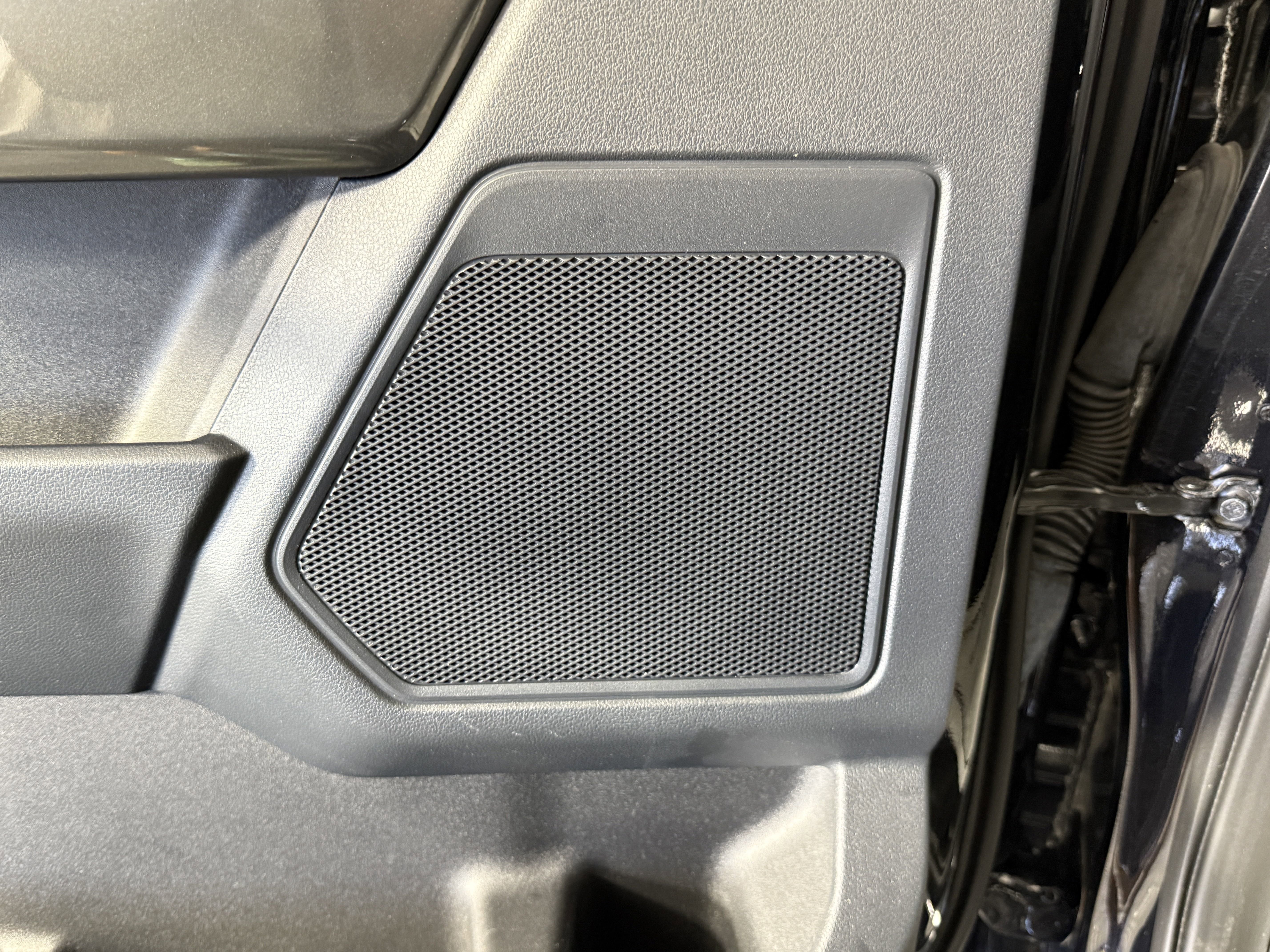 Certified 2022 Ford F150 XLT w/ Equipment Group 302A High image 16