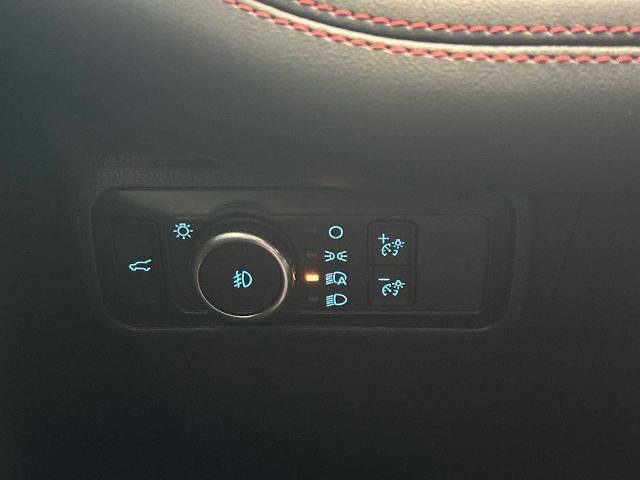 Certified 2025 Ford Explorer ST-Line w/ Premium Package AWD/4WD image 22