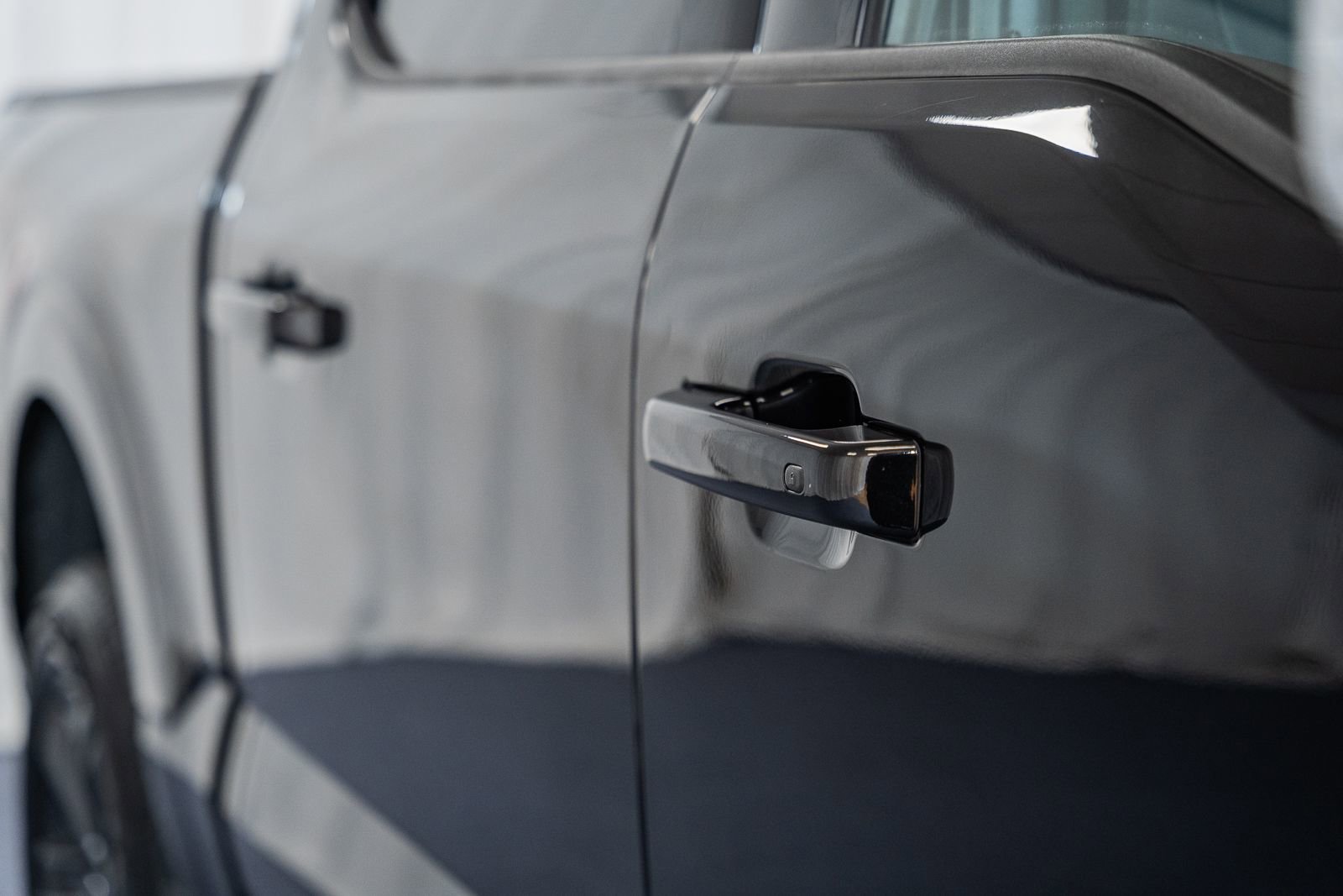 Certified 2023 Ford F150 Lariat w/ Equipment Group 502A High image 18