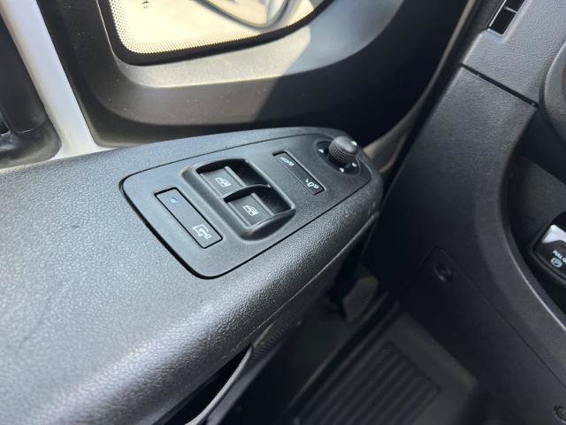 Used 2025 RAM ProMaster 2500 w/ Convenience Group FWD image 16