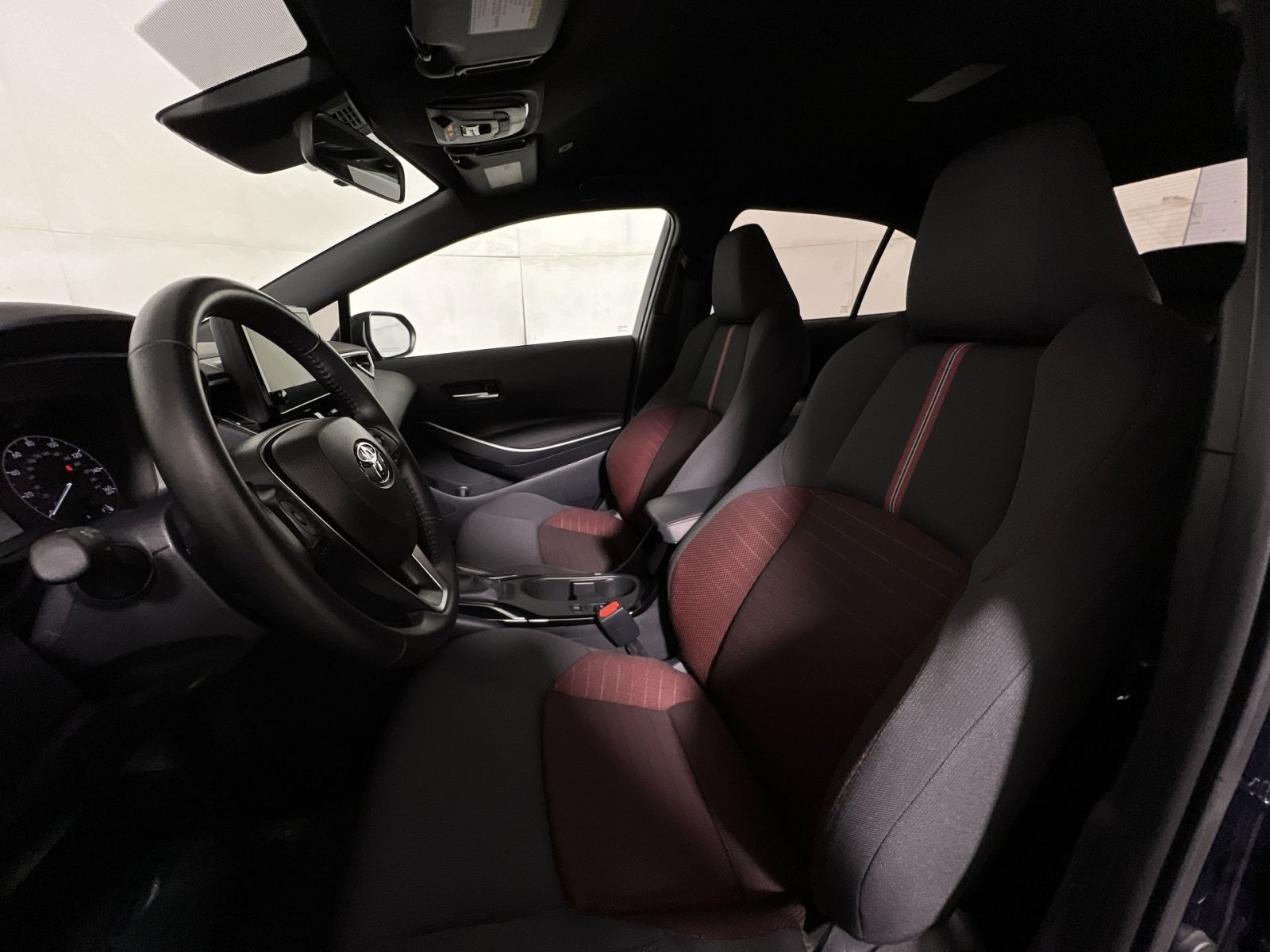 Used 2024 Toyota Corolla SE FWD image 13