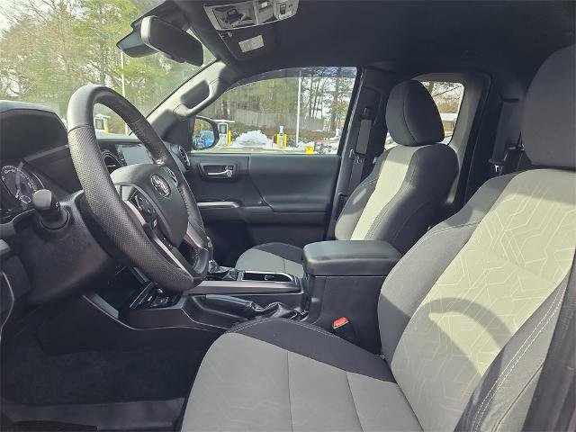 Used 2021 Toyota Tacoma TRD Off-Road w/ Technology Package image 28