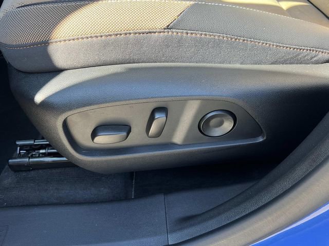 Used 2025 Chevrolet Equinox ACTIV w/ Safety and Technology Package AWD/4WD image 20