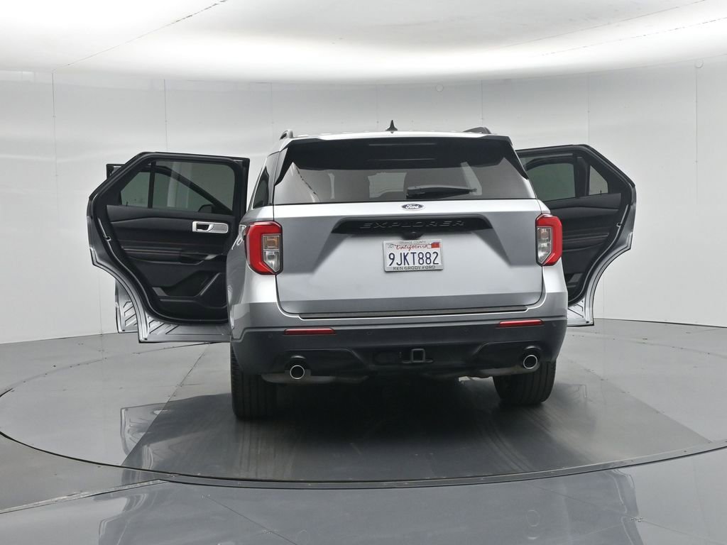 Certified 2023 Ford Explorer ST-Line w/ Class IV Trailer Tow Package RWD image 37