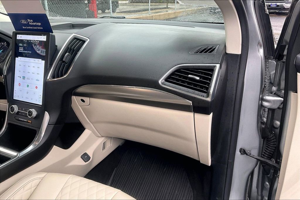 Certified 2023 Ford Edge Titanium AWD/4WD image 14