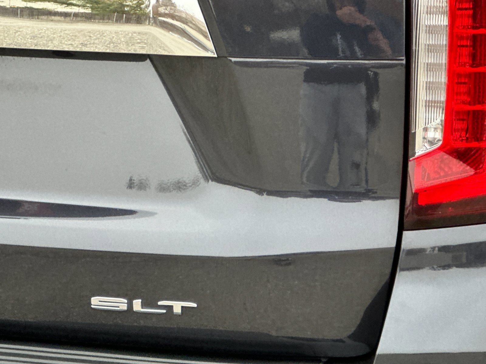 Used 2023 GMC Yukon SLT image 26